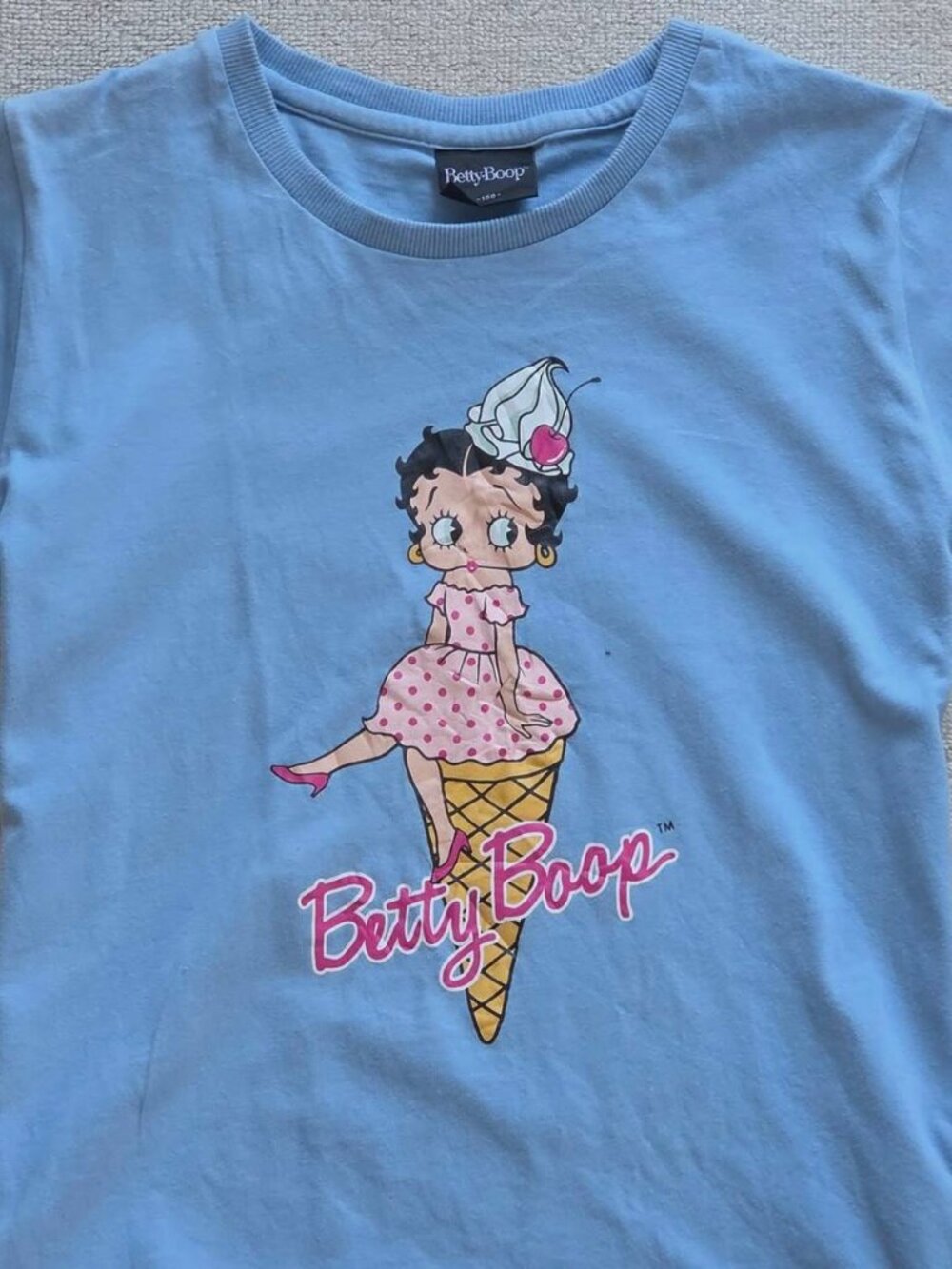 Betty Boop Graphic Blue T-Shirt - Picture 3 of 5
